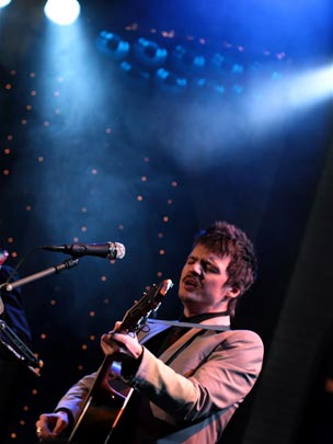  ANDREU BUENAFUENTE _ coque malla 