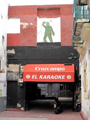  ANDREU BUENAFUENTE _ el karaoke 