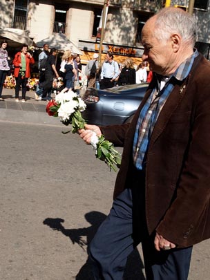  ANDREU BUENAFUENTE _ enamorado 