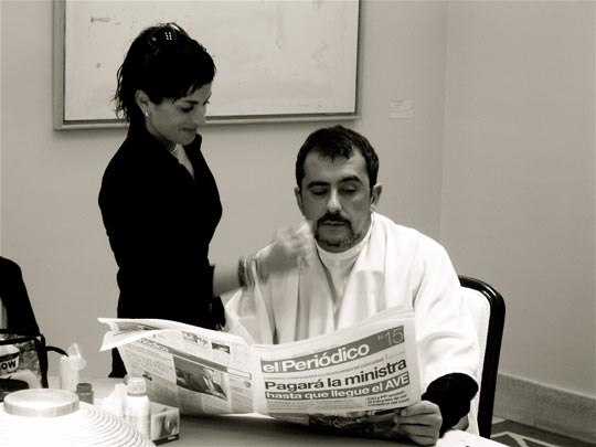  ANDREU BUENAFUENTE _ esperando al presidente 