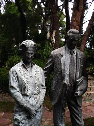  ANDREU BUENAFUENTE _ felicidad eterna 