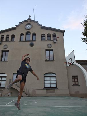  ANDREU BUENAFUENTE _ gancho 