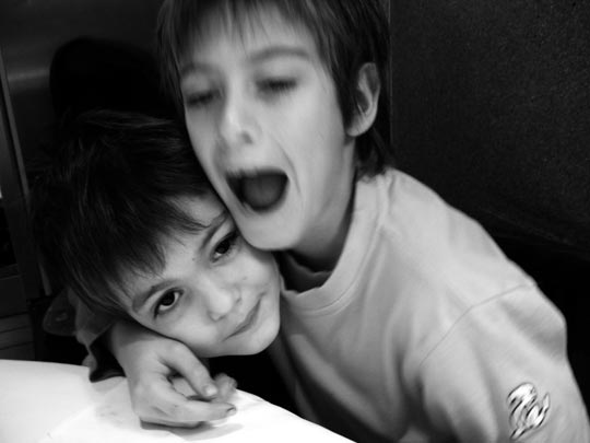  ANDREU BUENAFUENTE _ hermanos 