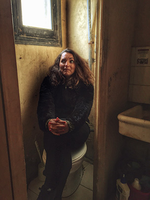  ANDREU BUENAFUENTE _ pánico en el wáter 