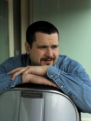  ANDREU BUENAFUENTE _ ramon aparcado 