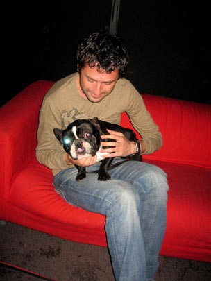  ANDREU BUENAFUENTE _ roca y el perro robot 