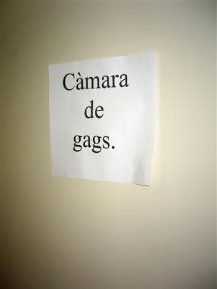  ANDREU BUENAFUENTE _ sala de reuniones de guionistas 