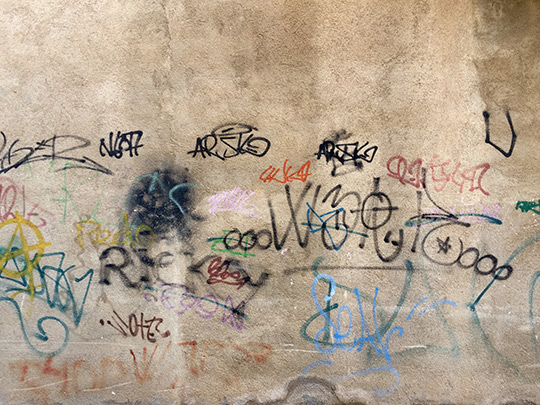  ANDREU BUENAFUENTE _ sinsentido 