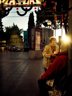  ALBERT JODAR _ a media tarde hay un mensajero de la suerte 