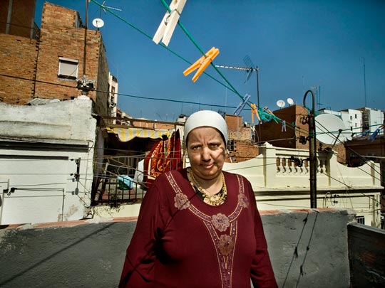  ALBERT JODAR _ anónimo paseante, barcelona, 2010 