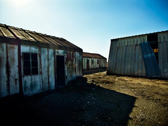  ALBERT JODAR _ el pueblo radiactivo, barcelona, 2011 