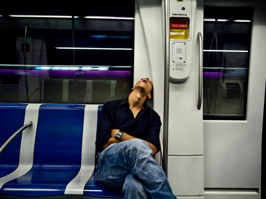  ALBERT JODAR _ en los raíles hacía carontte, barcelona, 2010 