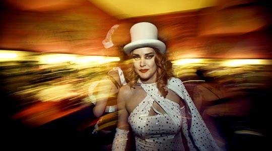  ALBERT JODAR _ la anfitriona estelar 