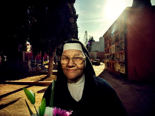  ALBERT JODAR _ paseantes anónimos (22) 