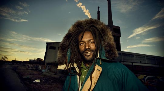  ALBERT JODAR _ paseantes anónimos (27) 