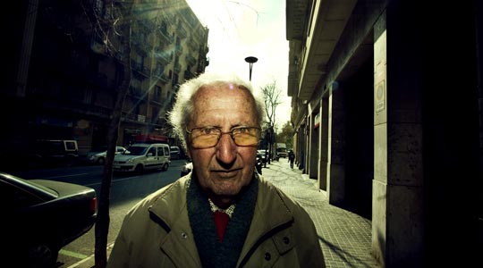  ALBERT JODAR _ paseantes anónimos (39) 