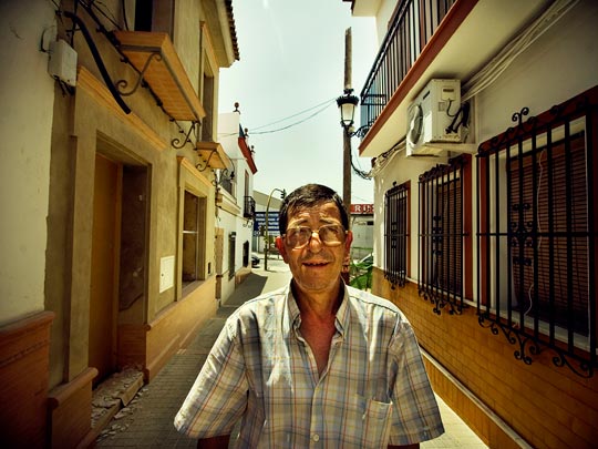  ALBERT JODAR _ paseantes anónimos (56) 