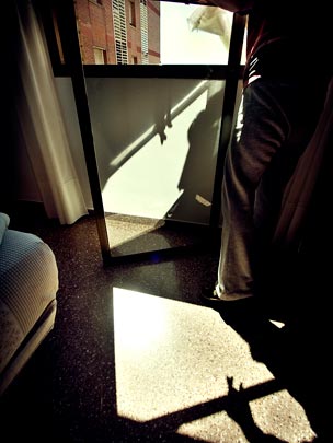  ALBERT JODAR _ reflejados entre destellos y sombreados 