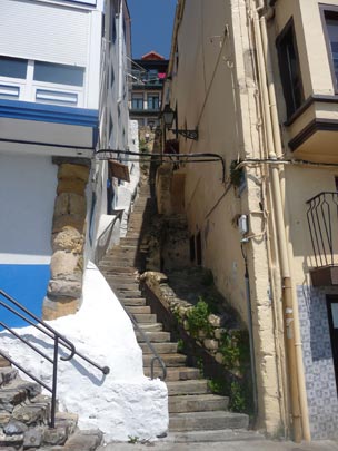  EDURNE MOLINER [Erandio-Vizcaya] _ 39 escalones (más ó menos) 