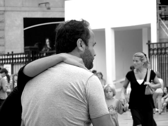  DANIEL BATTISTON [Mar del Plata-Argentina] _ abrazos 