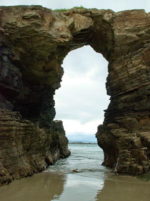  HECTOR LOPEZ [Barcelona] _ arco de triunfo 