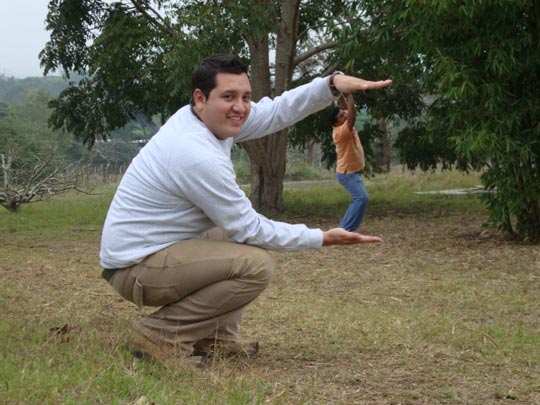  ALDO ESTRADA [Tuxtla-México] _ comprimiendo 