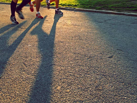  ANA MORALES [Sta. Coloma-Barcelona] _ corren que los pillan 