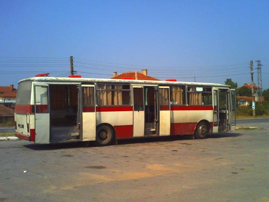  EFRAIN PEREZ [Esparreguera-Barcelona] _ el bus de bulgaria 