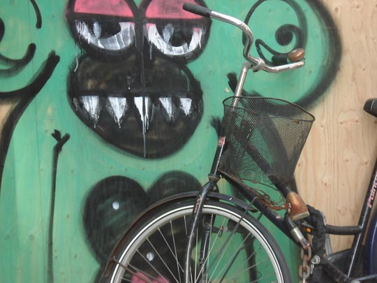  JUAN ALBERTO GARABITO [La Línea-Cádiz] _ el guardián de mi bicicleta 