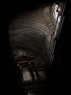  ALFONSO LUCENA [Granada] _ el órgano de luz 