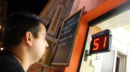  MARTA JIMÉNEZ [Torremolinos-Málaga] _ esperando el 52 