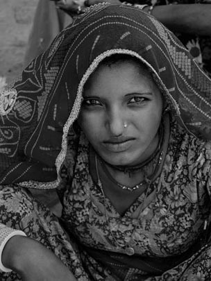  ANNA SERRA [Barcelona] _ la mirada del desert 