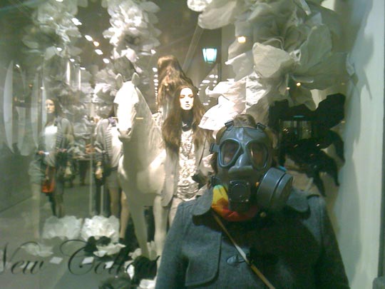  ISABEL SUMELZO [Ejea de los Caballeros-Zaragoza] _ la niña holocausto en el país de las hadas 