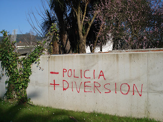  ARIANA SANTAMARIA [Villaviciosa-Asturias] _ - pelotas de goma + pelotas de playa 