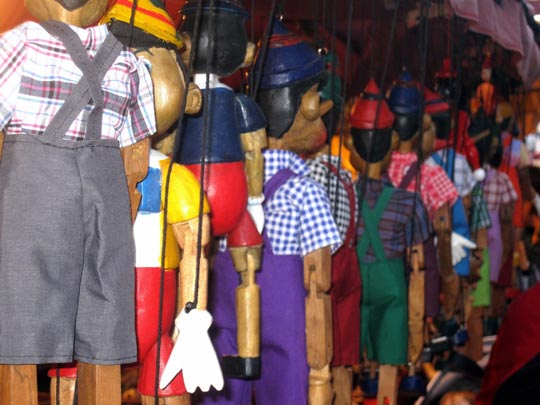  NEKANE VITORIA [Vitoria-Gasteiz-Álava] _ mentirosos 