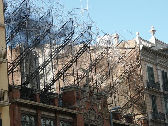  LUIS CAMÓS [Palma de Mallorca-Illes Balears] _ menudo enredo 