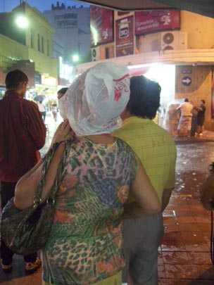  MARIA EUGENIA [Rosario-Argentina] _ no estamos a salvo 