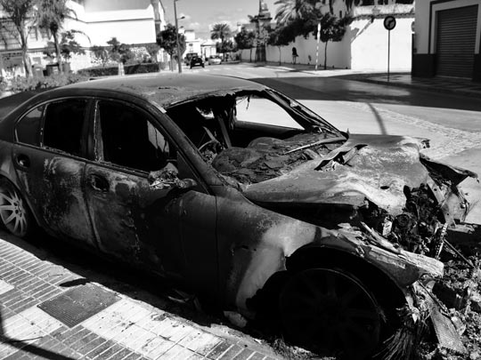  CRISTINA HERNANDEZ [Jaén] _ olor a quemado 