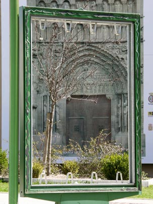  JAVIER SOLOZÁBAL [Sangüesa-Navarra] _ publicidad realista 