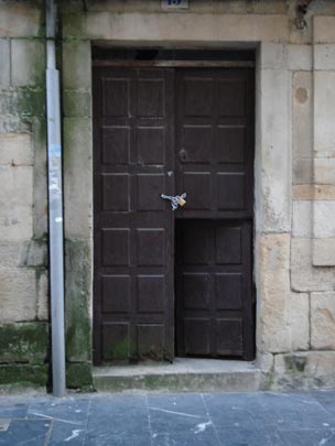  ARIANA SANTAMARIA [Villaviciosa-Asturias] _ qué tontería 