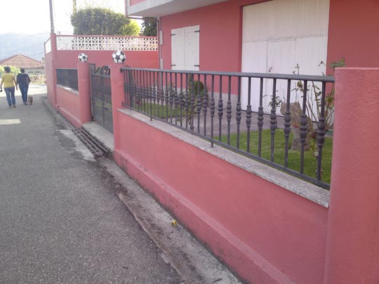  ROCIO OTERO [Redondela-Pontevedra] _ ¿quien vive ahí? 