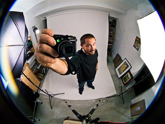  JOAN MERCADAL [Menorca-Illes Balears] _ studio self portrait 