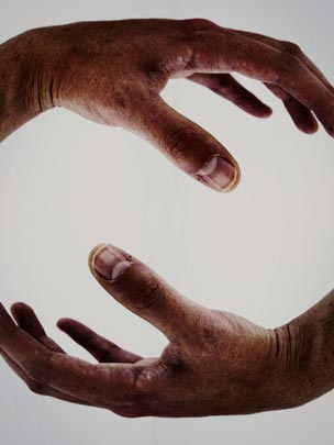  CRISTINA HERNANDEZ [Jaén] _ vacío en las manos 