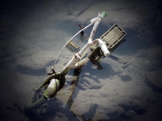  PABLO LUISON [Mendoza-Argentina] _ videoconsolas, daños colaterales 