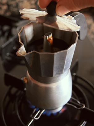  ANA MORALES [Sta. Coloma-Barcelona] _ ya sale el café 