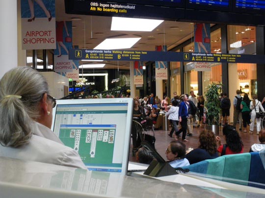  PAU ARENÓS _ estrés en el aeropuerto 