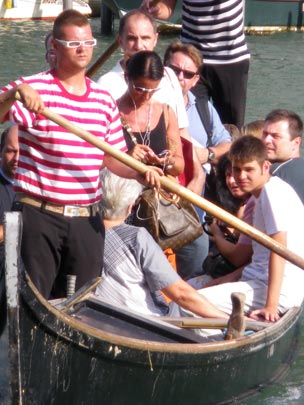  PAU ARENÓS _ góndola bus 