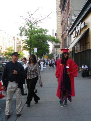  PAU ARENÓS _ licenciada en rojo 