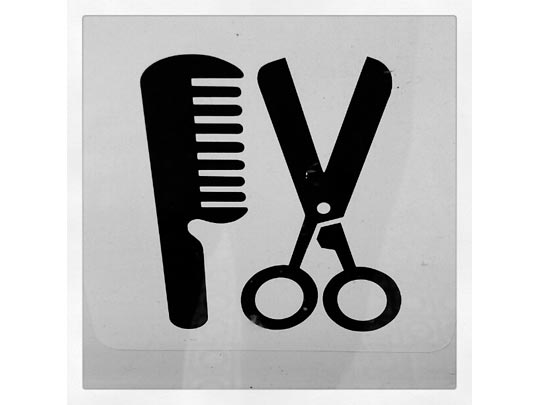  PAU ARENÓS _ oficina de recortes sociales 