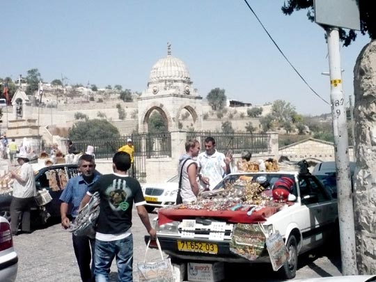  ANA SANCHEZ _ coche utilitario 